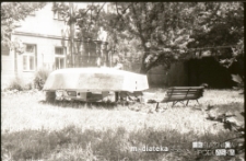 Budowa jachtu, ul. Starobojarska 18, Białystok, 1975 r.