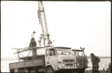 Wodowanie jachtu, lata 70. XX w.