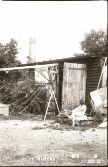 Praca przy jachcie, lata 70. XX w.