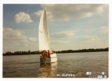 Jacht Okaz A-111, typ Karaś 450 na jeziorze, 1987-2006 r.