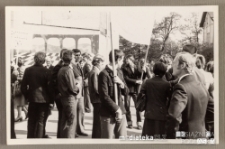 Uczestnicy VII konkursu Ministerstwa Komunikacji "O lepsze wyniki nauczania i wychowania" i III Og&oacute;lnopolskiego Konkursu organizowanego przez CRZZ i ZG. TPPR "Wiedza umacnia przyjaźń"