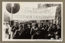Uczestnicy VII konkursu Ministerstwa Komunikacji "O lepsze wyniki nauczania i wychowania" i III Ogólnopolskiego Konkursu organizowanego przez CRZZ i ZG. TPPR "Wiedza umacnia przyjaźń"