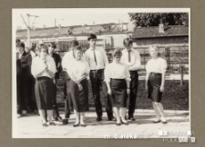 Uczniowie podczas uroczystości z okazji zakończenia roku szkolnego 1988/1989, Białystok, Technikum Kolejowe w Starosielcach