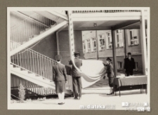 Uroczystość z okazji zakończenia roku szkolnego 1988/1989 - wyprowadzenie sztandaru szkoły, Białystok, Technikum Kolejowe w Starosielcach