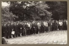 Uroczystość z okazji zakończenia roku szkolnego 1984/1985 Białystok, Technikum Kolejowe w Starosielcach