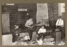 Koncert na uroczystości z okazji Dnia Nauczyciela, Białystok, Technikum Kolejowe w Starosielcach, 1985 r.