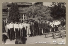 Uroczystość z okazji zakończenia roku szkolnego, Białystok, Technikum Kolejowe w Starosielcach, czerwiec 1983 r.