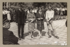 Uroczystość z okazji zakończenia roku szkolnego, Białystok, Technikum Kolejowe w Starosielcach, czerwiec 1983 r.