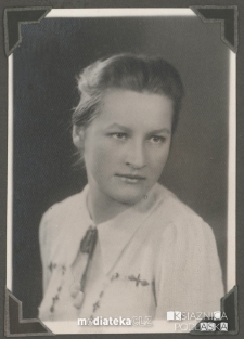 Portret kobiety, lata 40. XX w.