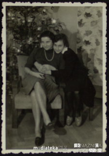 Choinka w domu brata, Tadeusza Jasińskiego, ul. Sienkiewicza 28, Białystok - lata 70. XX w.