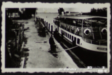 Tadeusz Jasiński nad Kanałem Giżyckim, ul. Nadrzeczna, lata 50., 60. XX w.