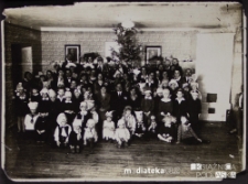 Choinka zakładowa Rejonowego Urzędu Telekomunikacyjnego, ul. Warszawska 10, Białystok - druga połowa lat 20. XX w.