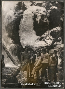 Wycieczka w góry podczas szkolenia instruktorów drużynowych zuchowych w Karkonoszach, 1957 r.