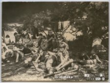 Zuchy w umundurowaniu na zbiórce - obóz ZHP Woszczele, 1967 r.