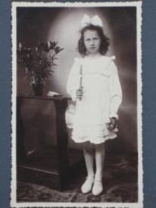 Zdjęcie komunijne Ireny Kuklińskiej