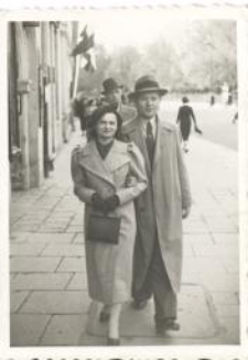 Aleksander i Walentyna Gasperowiczowie na ulicy Wilna