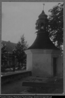 Białystok, baszta ogrodzenia kościoła p.w. Wniebowzięcia Najświętszej Maryi Panny