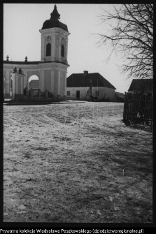 Tykocin, widok na wieżę kościoła