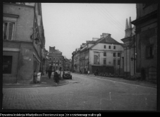 Warszawa, ul. Freta od strony rynku Starego Miasta