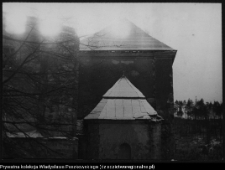 Pieskowa Skała, zamek i jego otoczenie