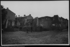 Opatów, kamienica w rynku