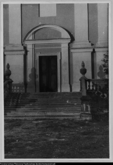 Wigry : kości&oacute;ł pokamedulski