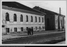 Sejny, budynek byłej szkoły żydowskiej i synagoga