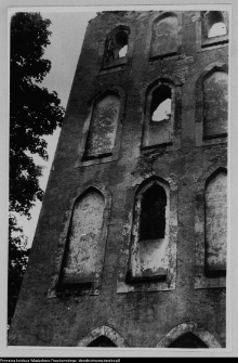 Banie Mazurskie, kości&oacute;ł