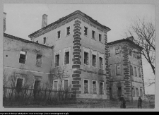 Supraśl, Pałac Opatów