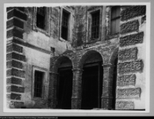 Supraśl, Pałac Opatów