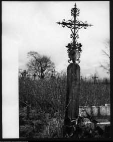 Chodor&oacute;wka, krzyże cmentarne