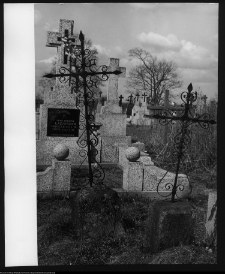 Chodor&oacute;wka, krzyże cmentarne