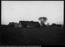 Moczydły-Jakubowięta, zabudowania gospodarcze