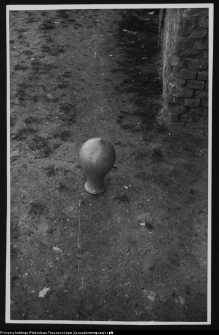 Wizna, kościół św. Jana Chrzciciela - gałka wieńcząca sterczynę