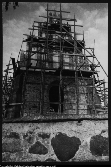 Wizna, odbudowa kościoła