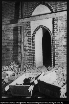 Wizna, odbudowa kościoła