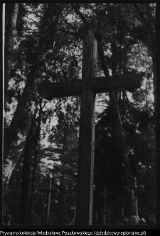 Nowa Wola, krzyż na cmentarzu grzebalnym