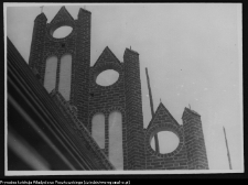 Wizna, odbudowa kościoła