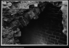 Mielnik, ruiny gotyckiego kościoła Świętej Trójcy