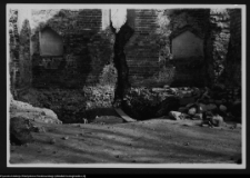 Mielnik, ruiny gotyckiego kościoła Świętej Trójcy