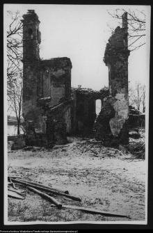 Mielnik, ruiny gotyckiego kościoła Świętej Trójcy