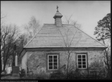 Puchały, kaplica cmentarna