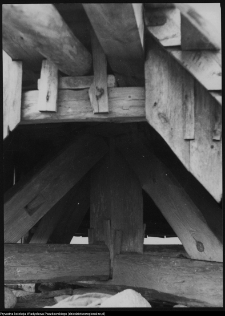 Olszanica, wiatrak (koźlak)