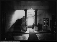 Białystok, Pałac Branickich, wnętrze, westybul z klatką schodową