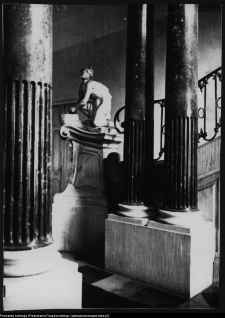 Białystok, Pałac Branickich, wnętrze, westybul z klatką schodową