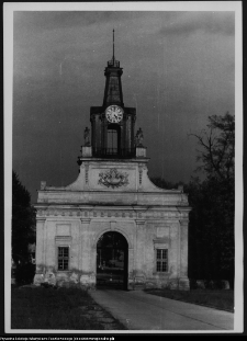 Białystok, pałac Branickich, Brama Wielka