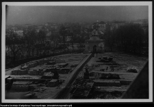 Białystok, Pałac Branickich, dziedziniec wstępny