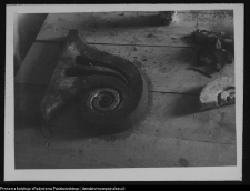 Białystok, detale rzeźbiarskie budynku przy ul. Kilińskiego 16