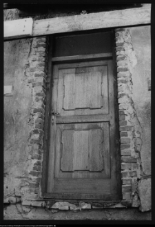 Zaręby Kościelne, klasztor wejście od podwórza