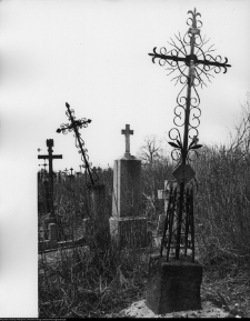 Chodor&oacute;wka, krzyże cmentarne